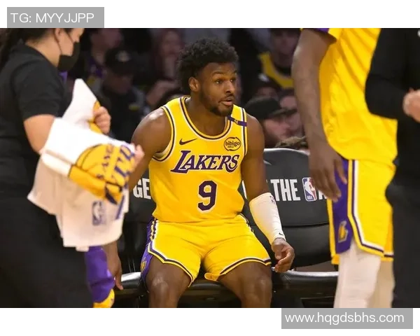 湖人勇士激战回放10月6日精彩瞬间全记录与分析 湖人勇士激战回放10月6日精彩瞬间全记录与分析