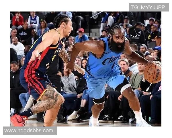 猛龙与勇士第三场精彩对决全场回放分析与精彩瞬间回顾 猛龙与勇士第三场精彩对决全场回放分析与精彩瞬间回顾